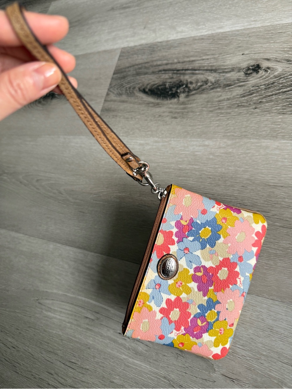 COACH 51205 Peyton Floral Flower Wristlet, Multicolor